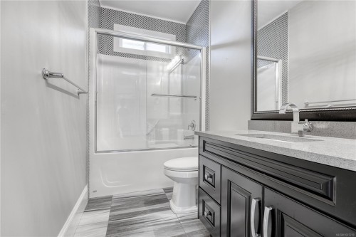 6283 Icarus Dr, Nanaimo, BC 