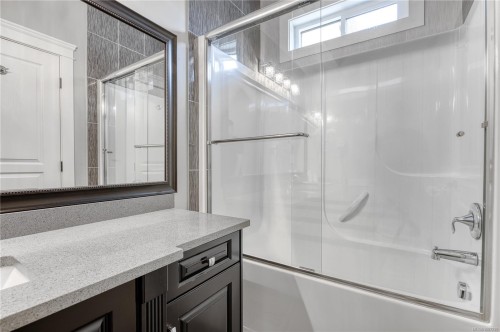 6283 Icarus Dr, Nanaimo, BC 