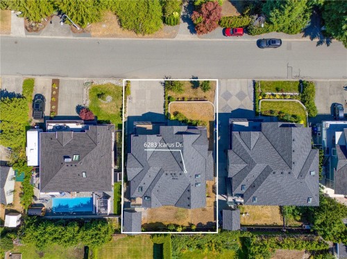 6283 Icarus Dr, Nanaimo, BC 