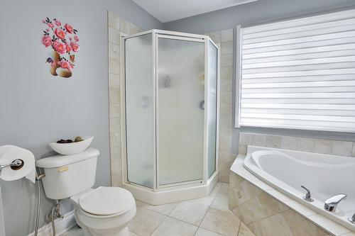 Bathroom - 171 Rue Khalil-Gibran, Montréal (Saint-Laurent), QC 