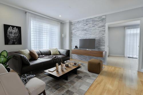 Living room - 171 Rue Khalil-Gibran, Montréal (Saint-Laurent), QC 