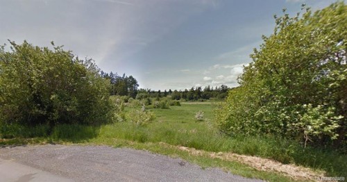 4140 Gillie Rd, Saanich, BC 