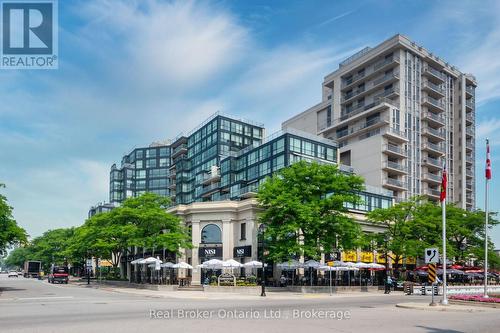 406 - 415 Locust Street, Burlington (Brant), ON - Outdoor With Balcony With Facade