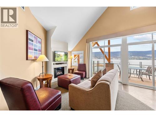 12811 Lakeshore Drive S Unit# 633/634, Summerland, BC - Indoor Photo Showing Living Room With Fireplace