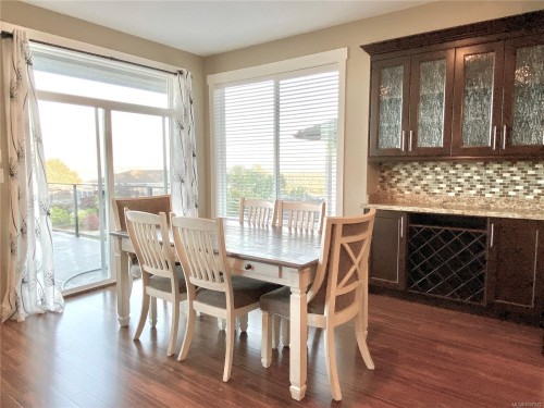 3702 Glen Oaks Dr, Nanaimo, BC 