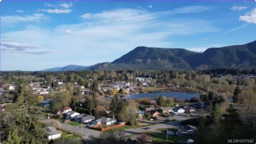 167 River Rd, Lake Cowichan, BC 