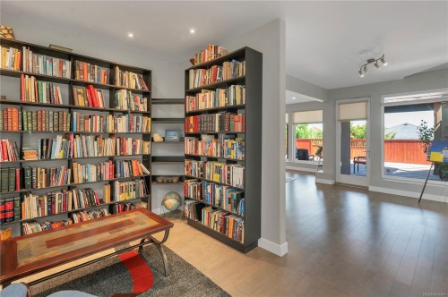 2661 Sunderland Rd, Campbell River, BC 