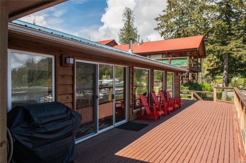 15078 Ripple Rock Rd, Campbell River, BC 