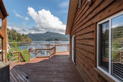 15078 Ripple Rock Rd, Campbell River, BC 