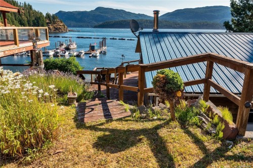 15078 Ripple Rock Rd, Campbell River, BC 