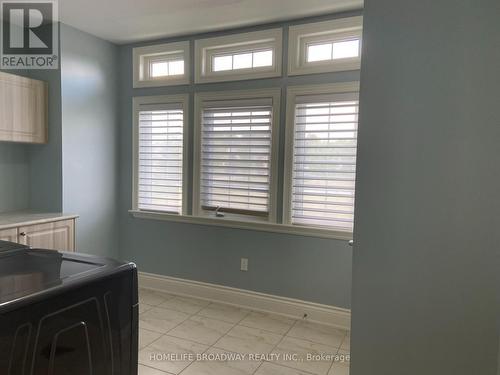 Laundry Room - 8 Wolford Court, Georgina, ON - Indoor
