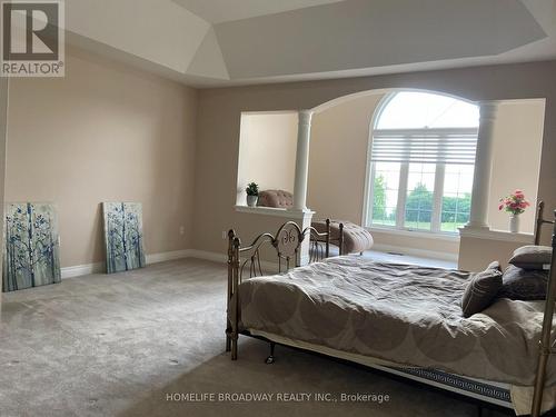 Primary Room with Sitting Are - 8 Wolford Court, Georgina, ON - Indoor Photo Showing Bedroom