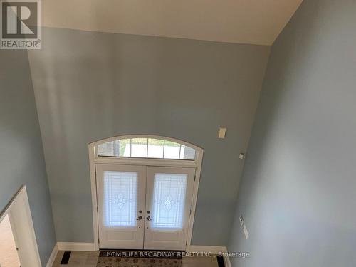 Front Door with Overlooking Second Floor - 8 Wolford Court, Georgina, ON - Indoor Photo Showing Other Room