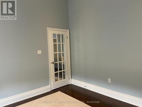 Ground Floor with High Ceiling - 8 Wolford Court, Georgina, ON - Indoor Photo Showing Other Room