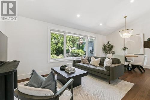 27 Treadgold Crescent, Toronto, ON - Indoor Photo Showing Living Room