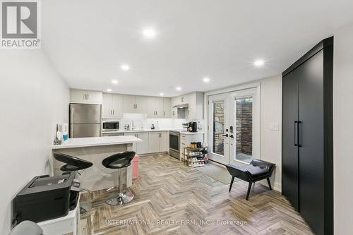 27 Treadgold Crescent, Toronto, ON - Indoor