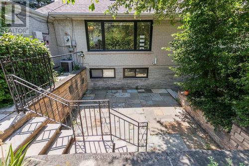 27 Treadgold Crescent, Toronto, ON - Outdoor
