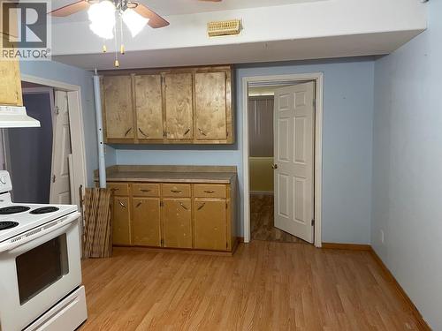 4620 Boundary Road, Fort Nelson, BC - Indoor Photo Showing Kitchen