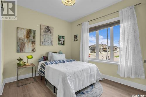 400 Prairie View Drive, Dundurn, SK - Indoor Photo Showing Bedroom