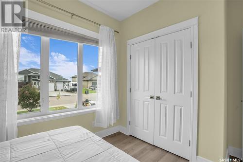 400 Prairie View Drive, Dundurn, SK - Indoor Photo Showing Bedroom
