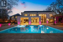 90 ARJAY CRESCENT  Toronto, ON M2L 1C7