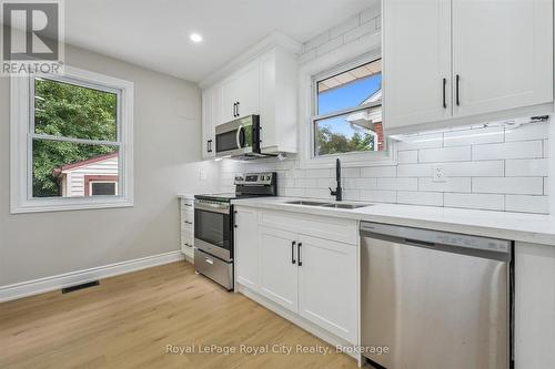 56 Dover Street, Waterloo, ON - Indoor Photo Showing Kitchen With Stainless Steel Kitchen With Double Sink