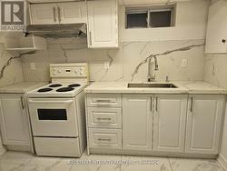 BSMT END BEDROOM - 65 WALTER AVENUE  Newmarket, ON L3Y 2T4