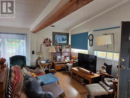 1529 Main Street, Keremeos, BC 