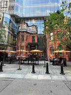 105 - 7 ST THOMAS STREET  Toronto, ON M5S 2B7