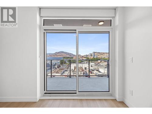 238 Leon Avenue Unit# 709, Kelowna, BC - Indoor Photo Showing Other Room