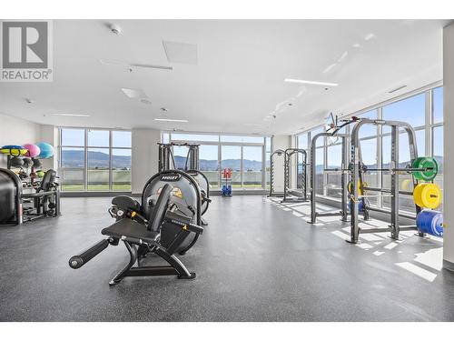 238 Leon Avenue Unit# 709, Kelowna, BC - Indoor Photo Showing Gym Room