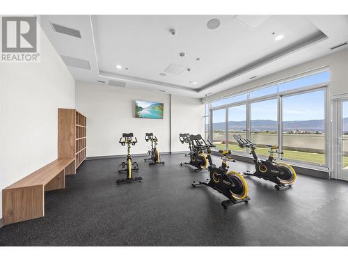 238 Leon Avenue Unit# 709, Kelowna, BC - Indoor Photo Showing Gym Room