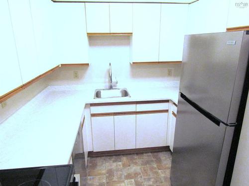 13 5 Rose Way, Dartmouth, NS 