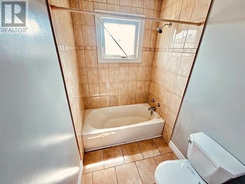 8A Poplar Road, Springdale, NL - Indoor Photo Showing Bathroom