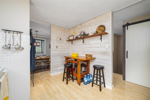 561 Macmillan Dr, Sayward, BC 