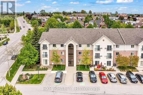 208 - 83 ASPEN SPRINGS DRIVE  Clarington, ON L1C 5J7