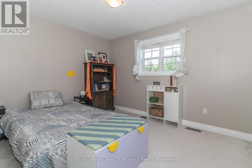 23 Little Ryans Way, Bracebridge (Macaulay), ON - Indoor Photo Showing Bedroom