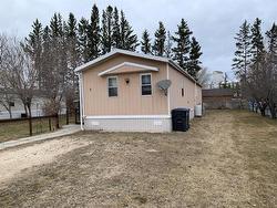 3 Rieland Bay  Gladstone, MB R0J 0T0