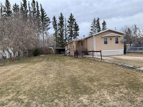 3 Rieland Bay, Gladstone, MB - Outdoor