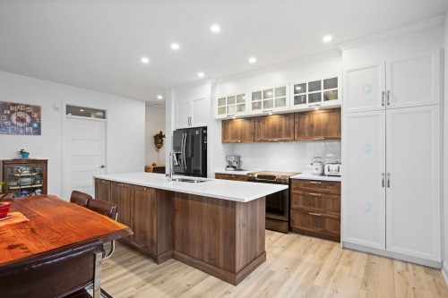 Cuisine - 103-910 Boul. Du Curé-Labelle, Blainville, QC - Indoor Photo Showing Kitchen With Double Sink