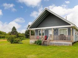 90 Center Lane  Donaldston, PE C0A 1T0