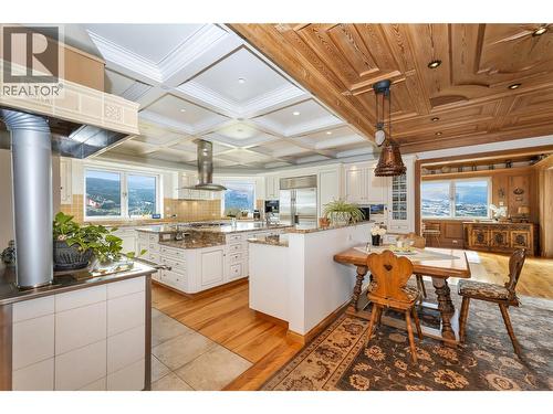 Kitchen  open concept - 202 Stepping Stones Crescent, Armstrong, BC - Indoor