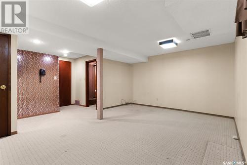 1615 23Rd Avenue, Regina, SK - Indoor Photo Showing Basement