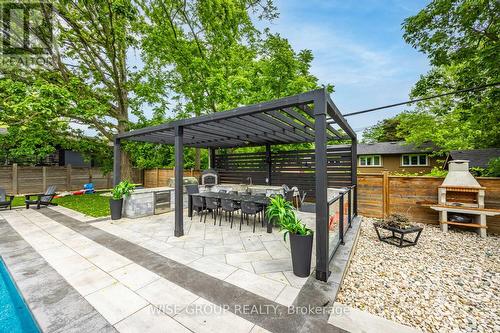 1322 Stanbury Road, Oakville, ON - Outdoor With Deck Patio Veranda