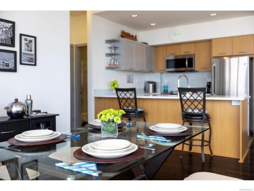 1502-834 Johnson St, Victoria, BC - Indoor