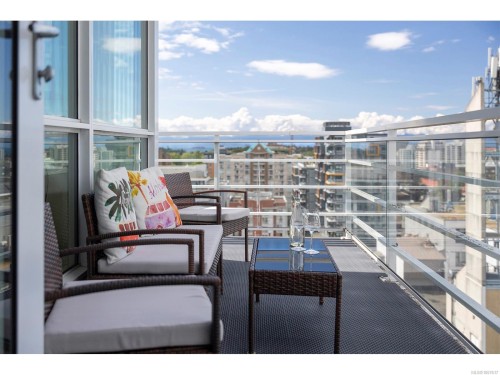 1502-834 Johnson St, Victoria, BC - Outdoor With View