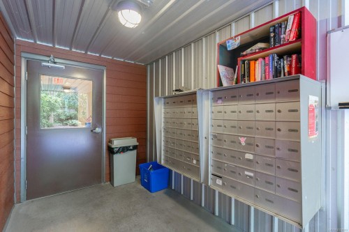 116-555 Franklyn St, Nanaimo, BC - Indoor Photo Showing Other Room