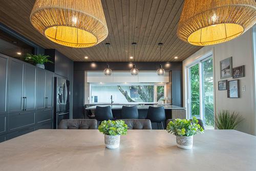 Cuisine - 85 Rue St-Gilbert, Lévis (Desjardins), QC - Indoor Photo Showing Dining Room