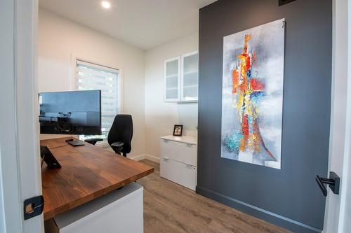 Bureau - 85 Rue St-Gilbert, Lévis (Desjardins), QC - Indoor Photo Showing Office