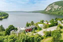 A-973 Ch. du Domaine-du-Pinacle  Coaticook, QC J1A 2S4